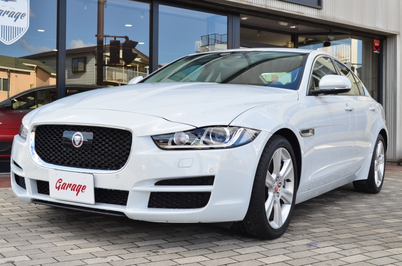 ジャガー Xe 2 0t ピュア 中古車 情報 ガラージュ